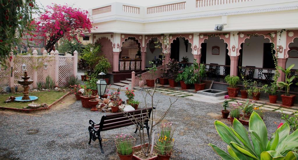 Badnor House - The Heritage Homestay Ajmer Esterno foto