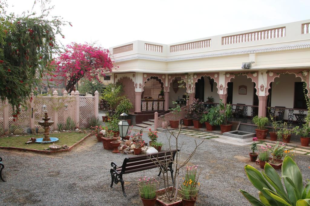 Badnor House - The Heritage Homestay Ajmer Esterno foto
